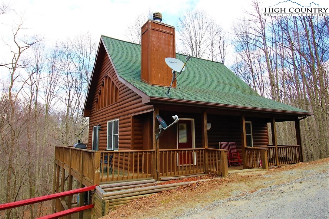 258 Mountain Ridge Road Piney Creek, NC 28663 - Photo 2 of 38 Gallery Image 2