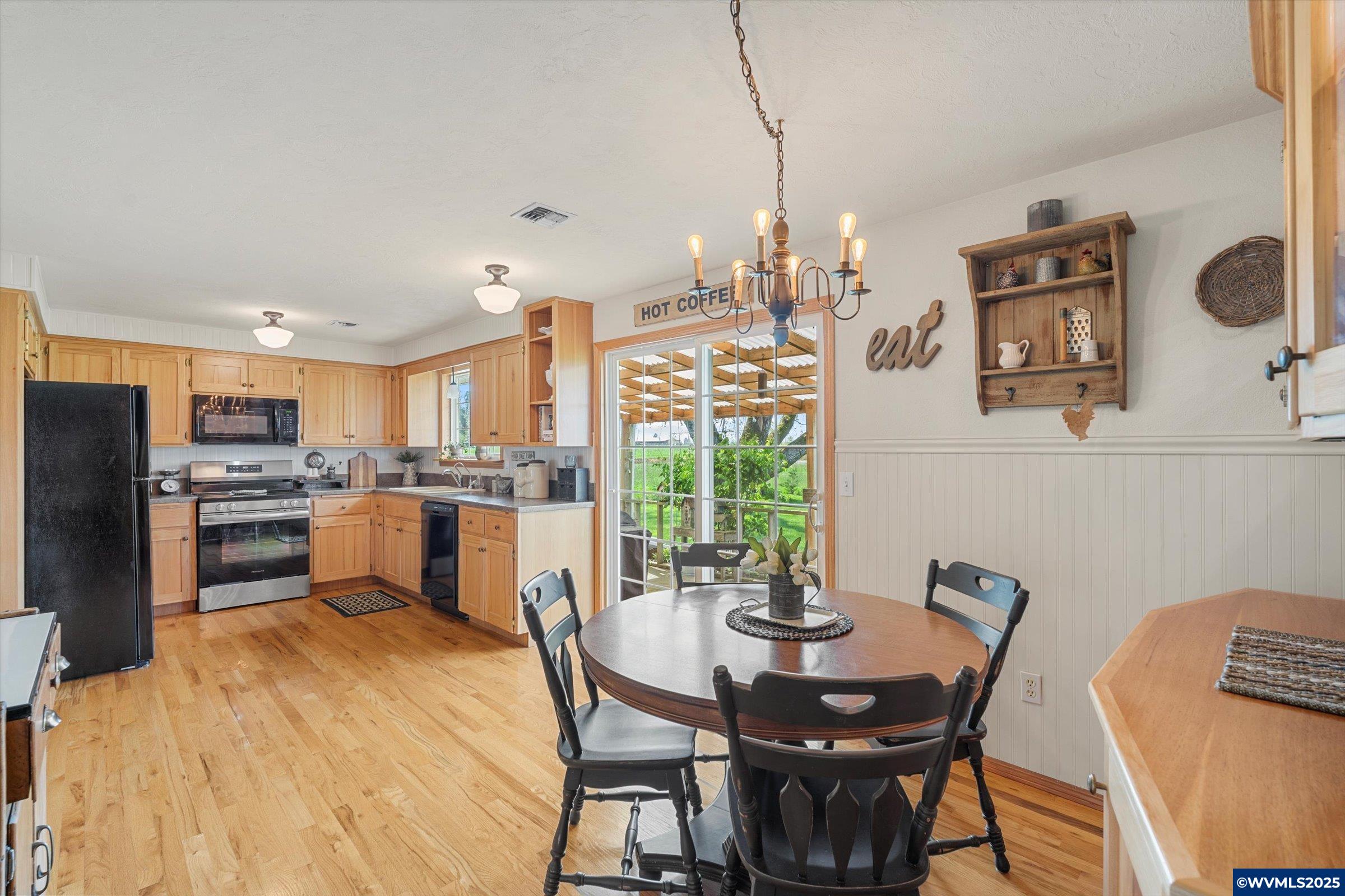 33920 Tallman Road Lebanon, OR 97355 - Photo 31 of 45 Gallery Image 31