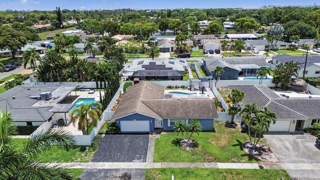 108 Orchard Ridge Lane Boca Raton, FL 33431 - Photo 42 of 45 42-web-or-mls-image1