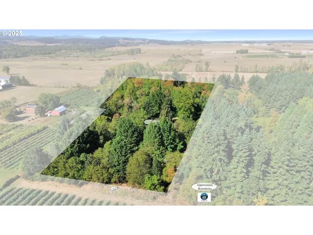 $755,000 | 91066 C Street, Junction City, OR 97448