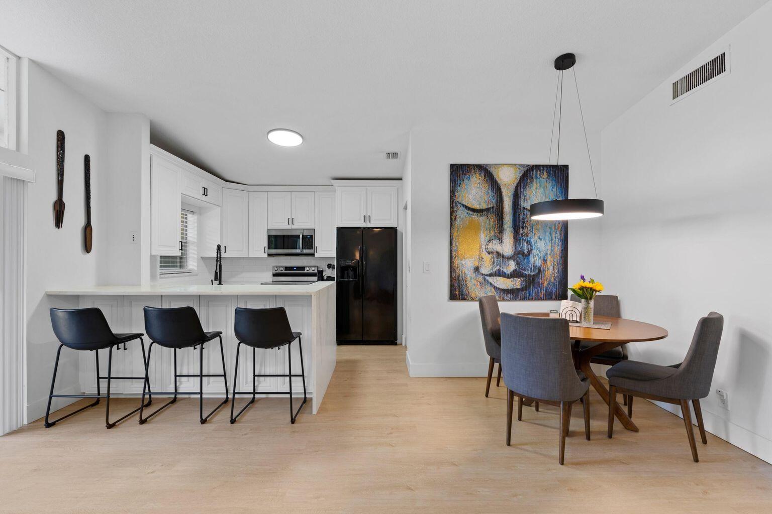 22259 Woodspring Drive Boca Raton, FL 33428 - Photo 4 of 18 4