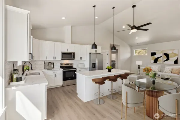 $439,900 | 8 Hobble Creek Street, Elma, WA 98541