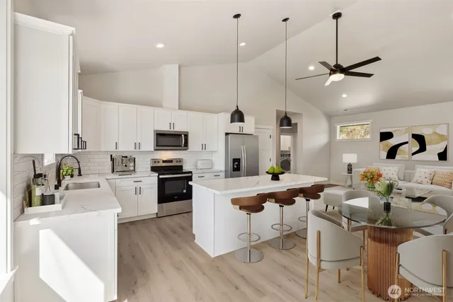 $444,900 | 8 Hobble Creek Street, Elma, WA 98541