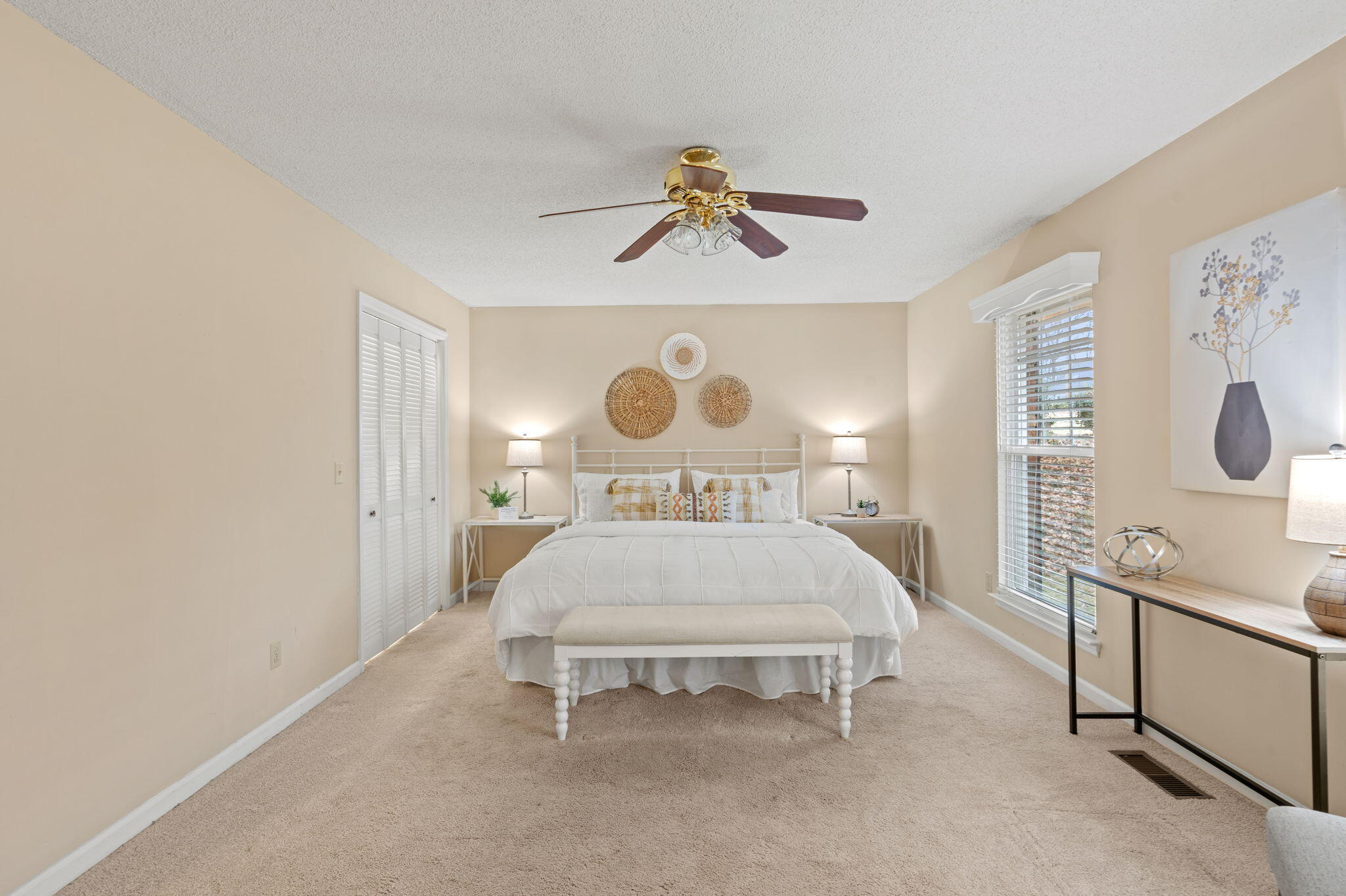 1926 Rock Bluff Road Hixson, TN 37343 - Photo 18 of 61 Oversized primary bedroom