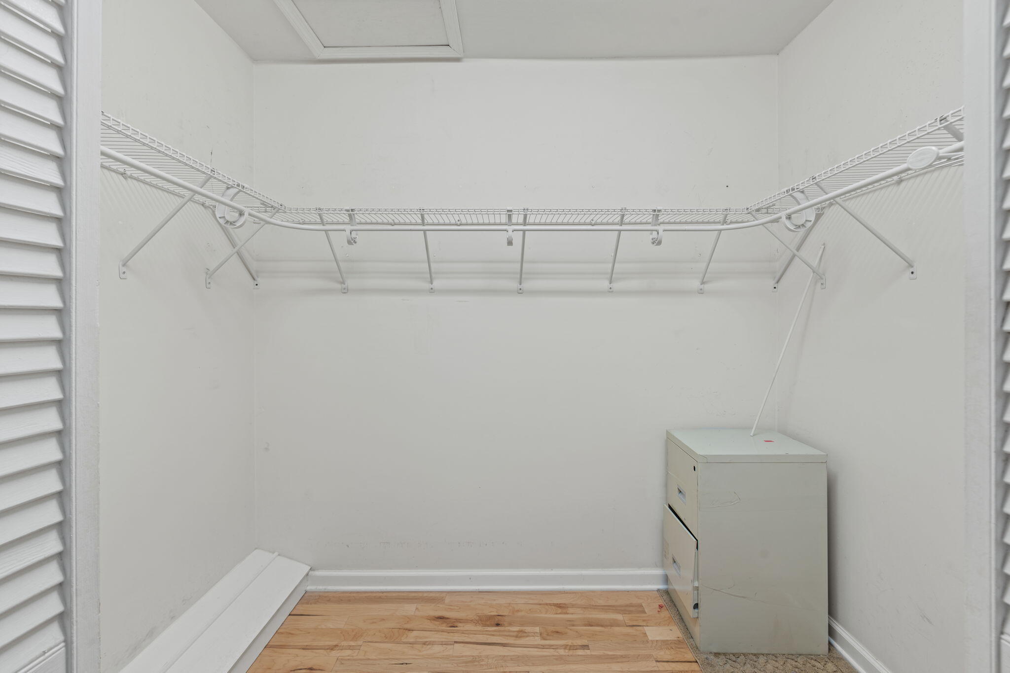 1926 Rock Bluff Road Hixson, TN 37343 - Photo 22 of 61 Walk in closet