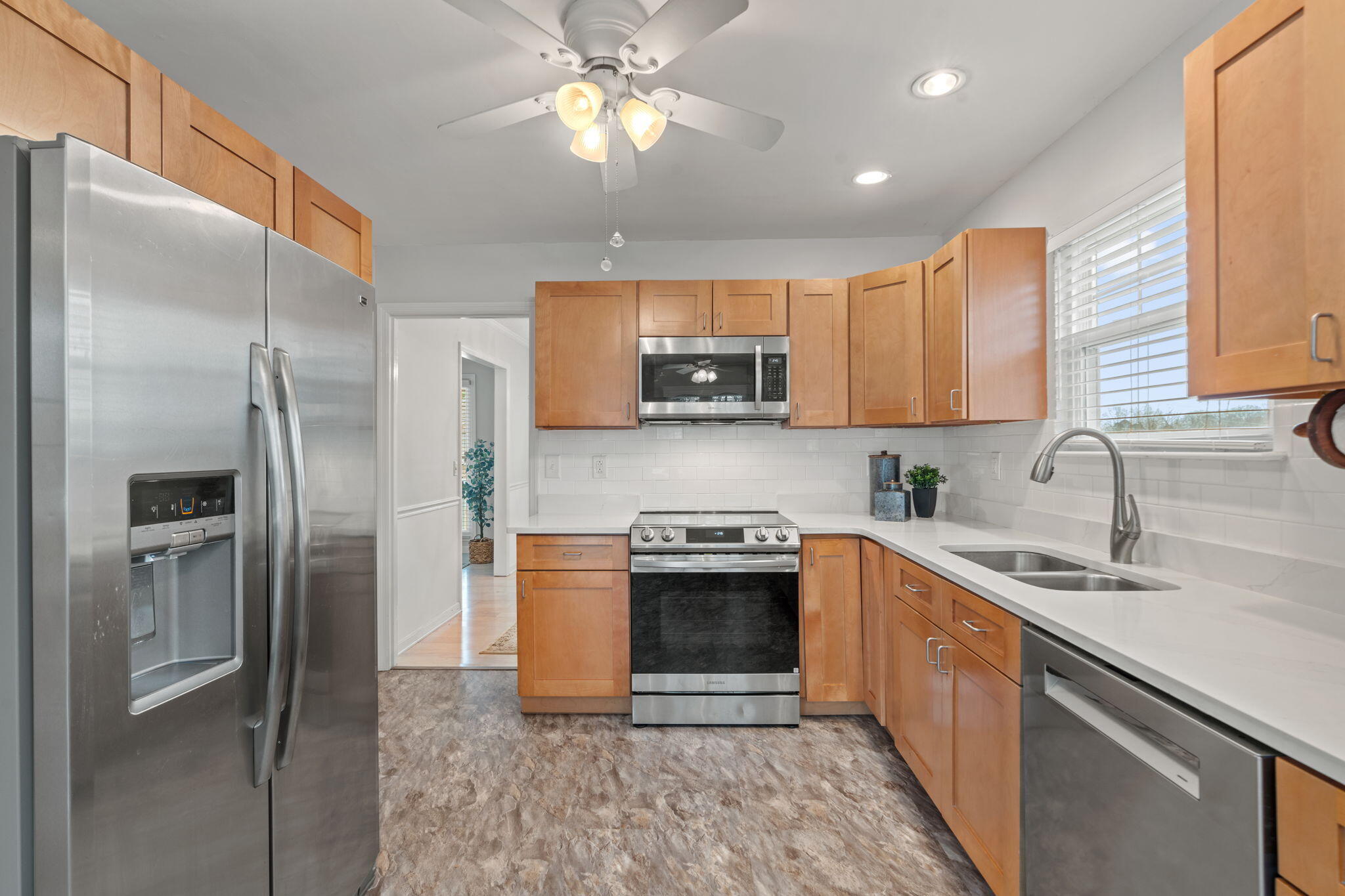 1926 Rock Bluff Road Hixson, TN 37343 - Photo 10 of 61 Stainless appliances remain