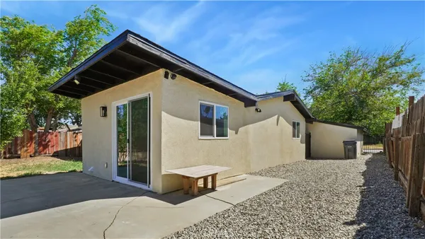 $439,000 | 38639 Lilacview Avenue, Palmdale, CA 93550