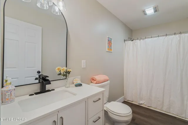 $239,900 | 200 Sandy Hill Road, La Follette, TN 37766