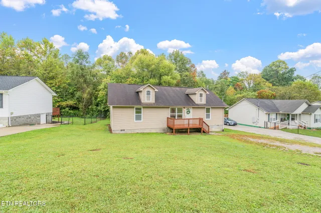 $239,900 | 200 Sandy Hill Road, La Follette, TN 37766