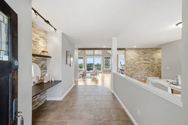 $1,700,000 | 24785-24785 Fairview Avenue, Hayward, CA 94542