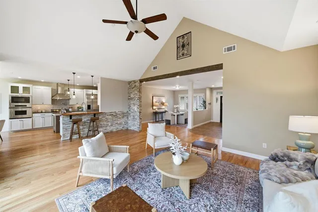 $1,700,000 | 24785-24785 Fairview Avenue, Hayward, CA 94542