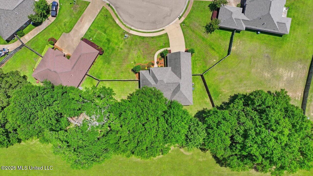 306 Cedar Stone Court Florence, MS 39073 - Photo 54 of 56 58-306 Cedar Stone Ct _ Hometoursms.com