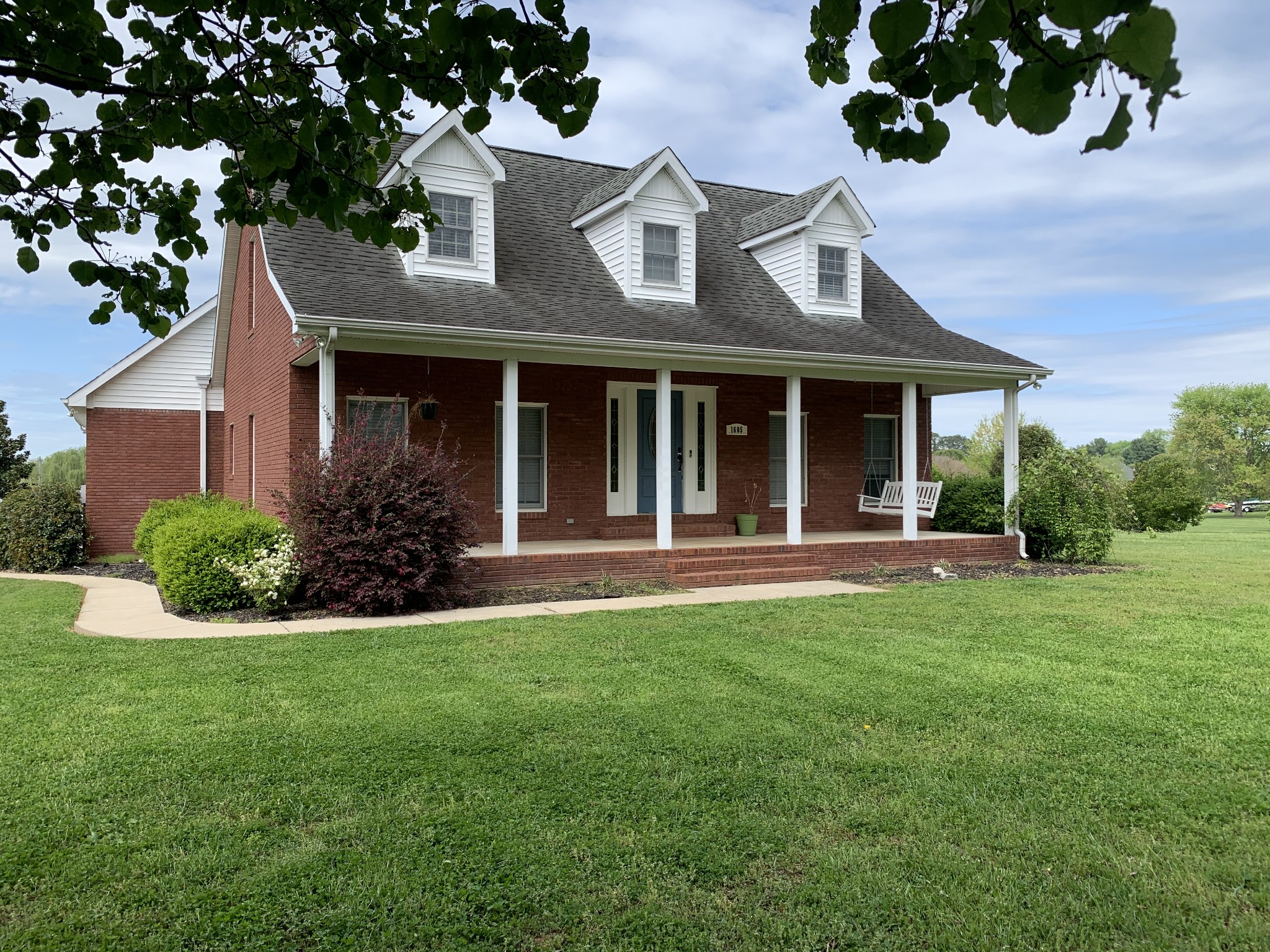 1605 Carter Road Decherd, TN 37324 - Photo 2 of 26 Gallery Image 2