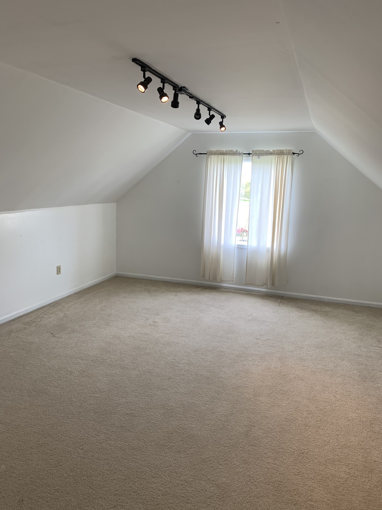 1605 Carter Road Decherd, TN 37324 - Photo 25 of 26 Gallery Image 25