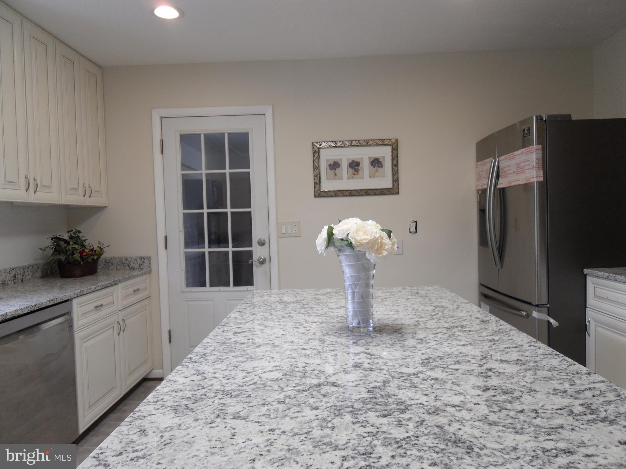 10005 Frederick Road Ellicott City, MD 21042 - Photo 18 of 46 Gallery Image 18