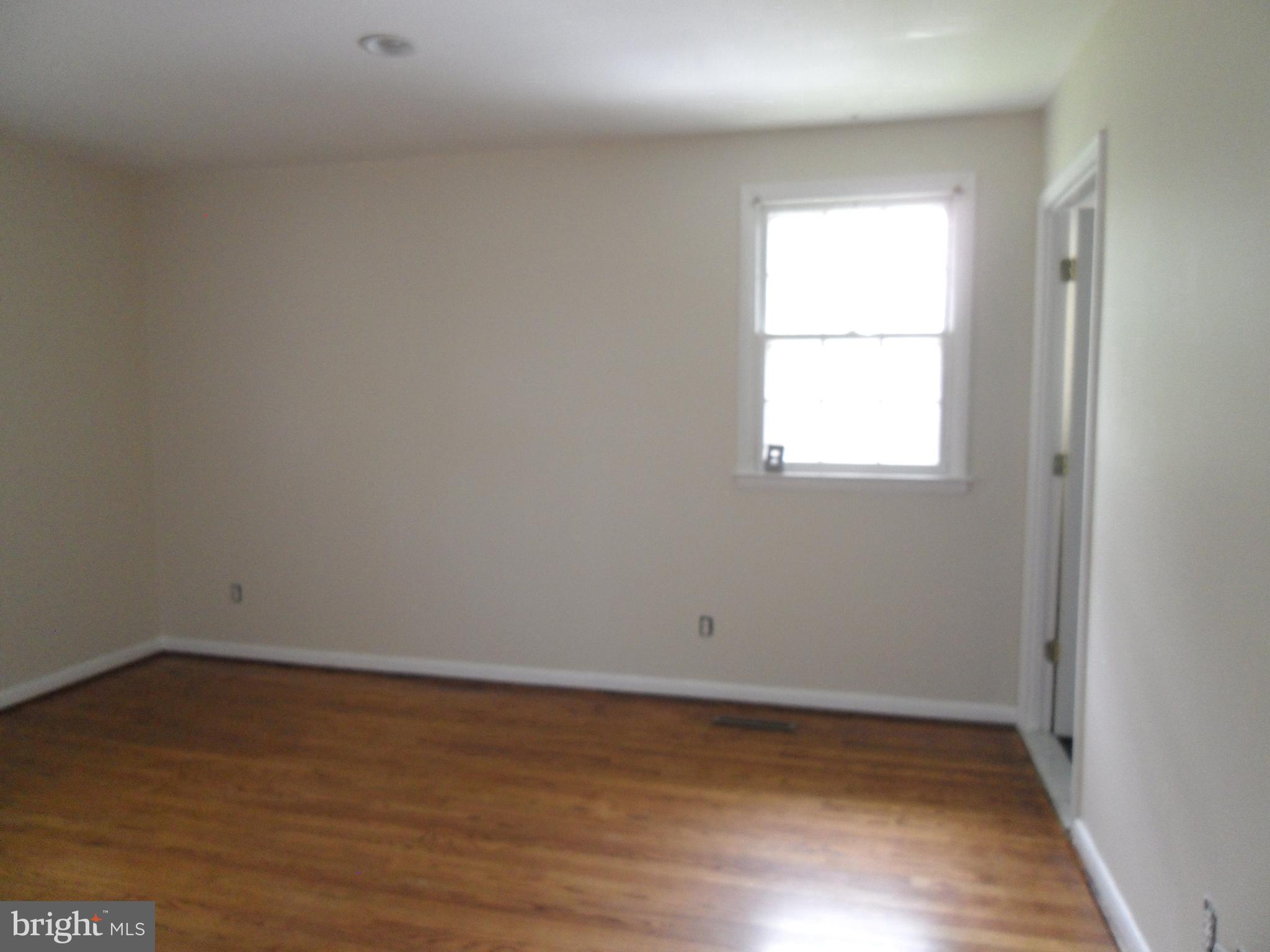 10005 Frederick Road Ellicott City, MD 21042 - Photo 21 of 46 Gallery Image 21