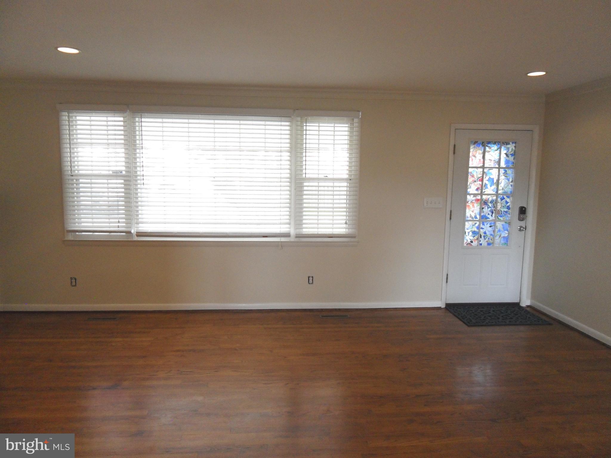 10005 Frederick Road Ellicott City, MD 21042 - Photo 7 of 46 Gallery Image 7