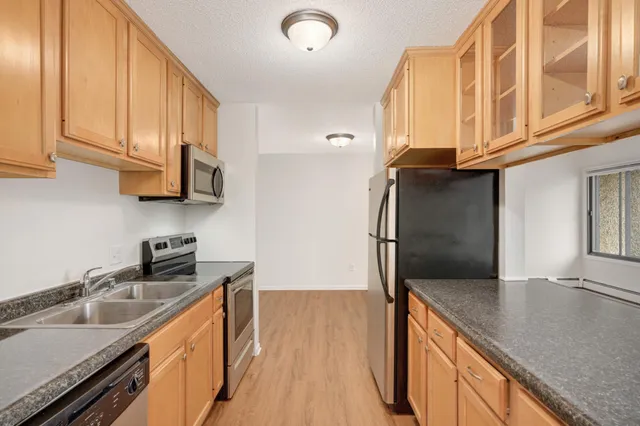 $119,950 | 4110 Rahn Road, Unit 312, Eagan, MN 55122