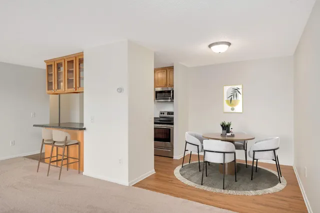 $119,950 | 4110 Rahn Road, Unit 312, Eagan, MN 55122