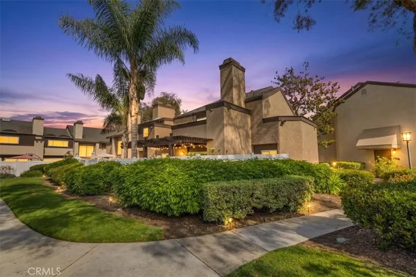 $970,000 | 911 Van Ness Court, Costa Mesa, CA 92626