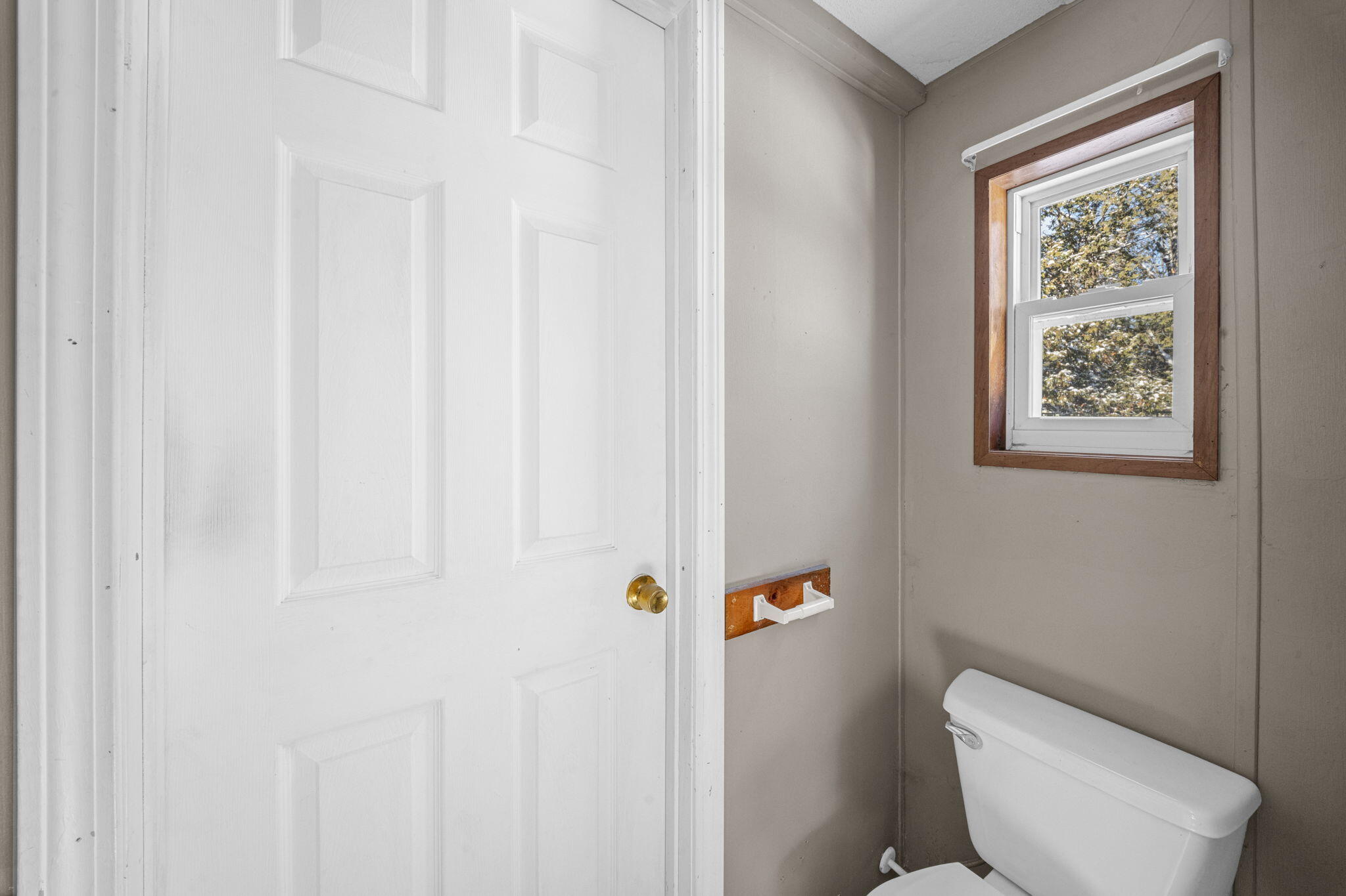 267 East Newport Road Stetson, ME 04488 - Photo 19 of 27 Half bath between bedrooms