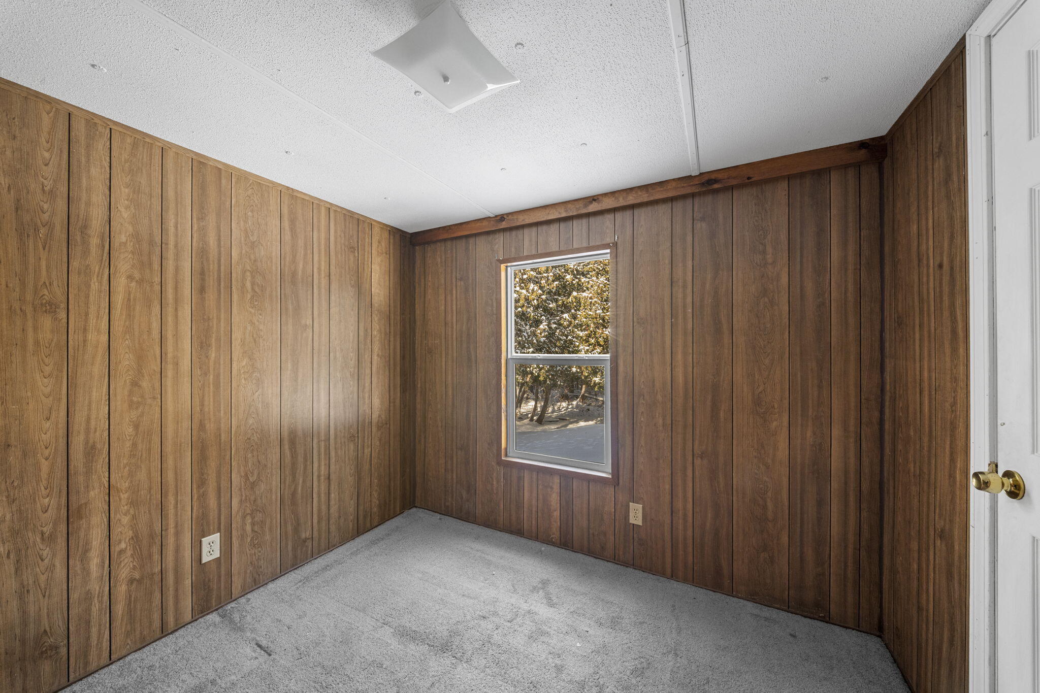 267 East Newport Road Stetson, ME 04488 - Photo 20 of 27 Bedroom 3