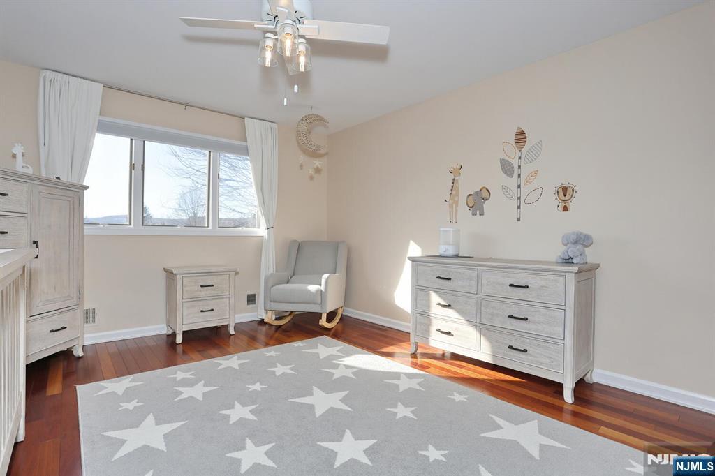 607 Glasmere Road Mahwah, NJ 07430 - Photo 28 of 50