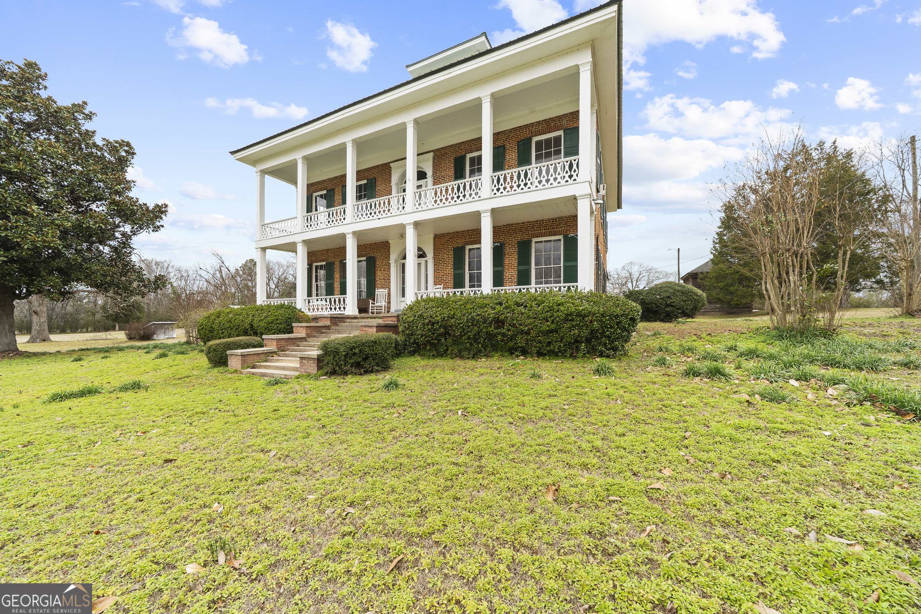 12871 Linton Road Sparta, GA 31087 - Photo 4 of 52 a front view of house with yard