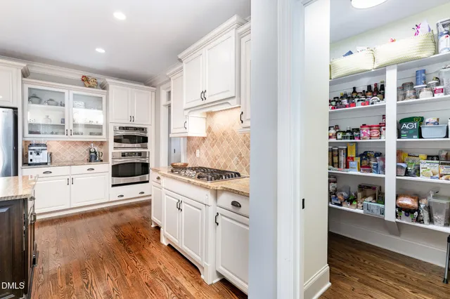 $1,150,000 | 524 Summer Harvest Court, Cary, NC 27519