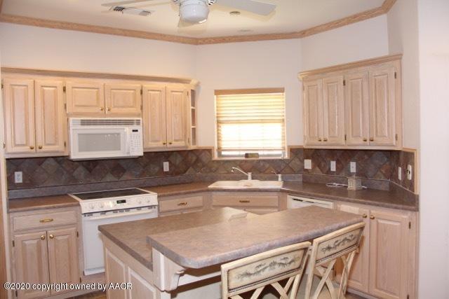 11 Monet Rue Amarillo, TX 79121 - Photo 17 of 17 Kitchen