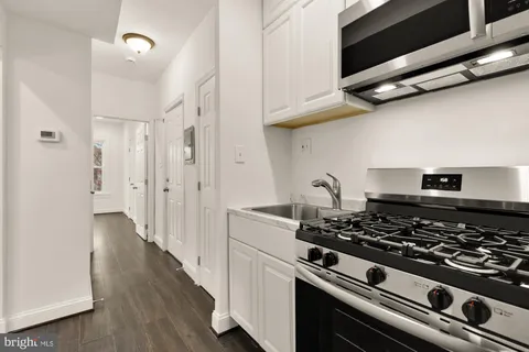 $1,650 | 1113 Penn Street Northeast, Unit 4, Washington, DC 20002