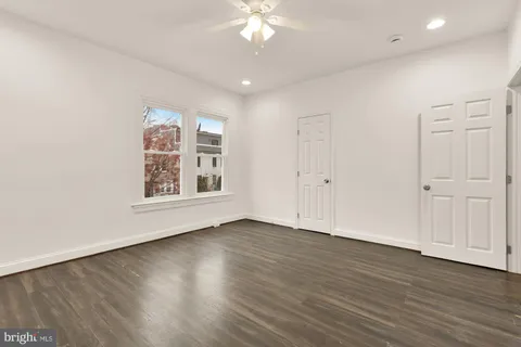 $1,650 | 1113 Penn Street Northeast, Unit 4, Washington, DC 20002