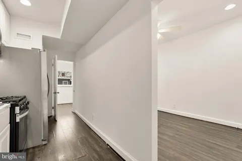 $1,650 | 1113 Penn Street Northeast, Unit 4, Washington, DC 20002