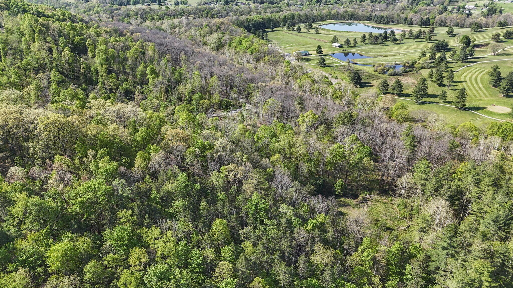 1588 Debord Road Chillicothe, OH 45601 - Photo 15 of 33 18-web-or-mls-DJI_20260423095539_0020_D