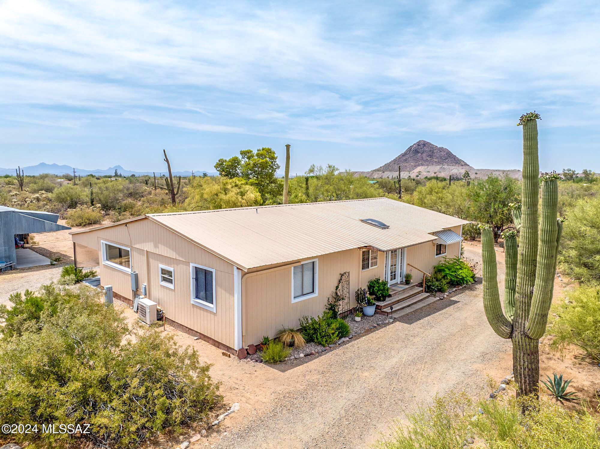 10450 West Ina Road Tucson, AZ 85743 - Photo 1 of 38 DRN (16 of 25)