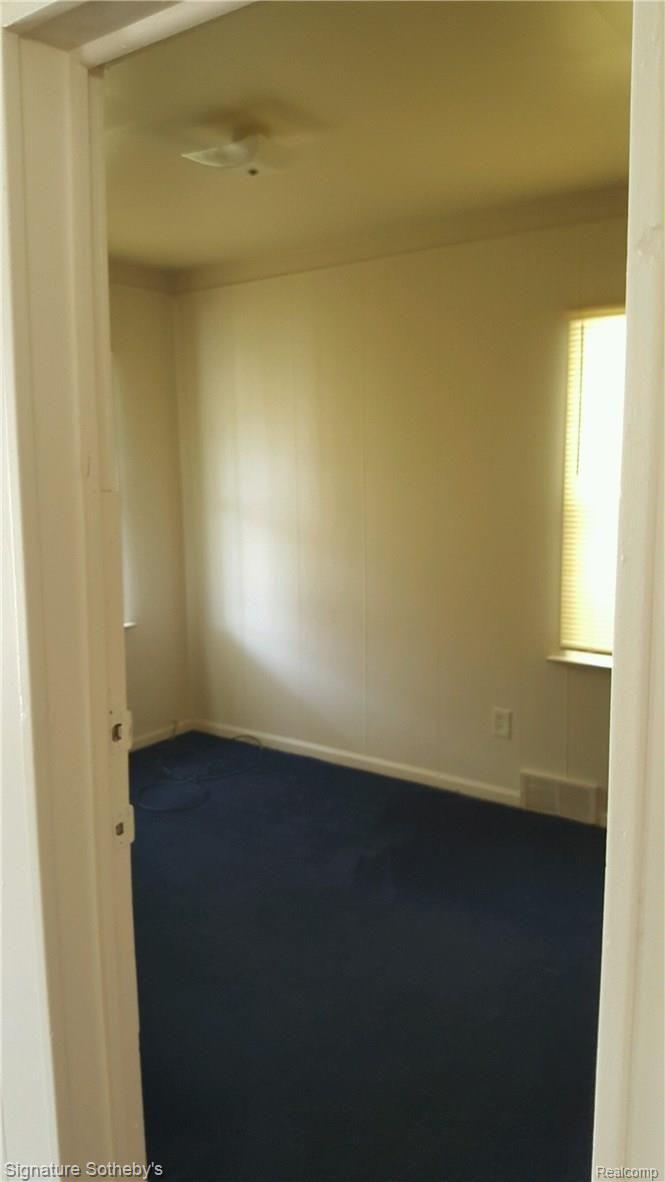 20754 Inkster Road Southfield, MI 48033 - Photo 7 of 12 BR 2.jpg