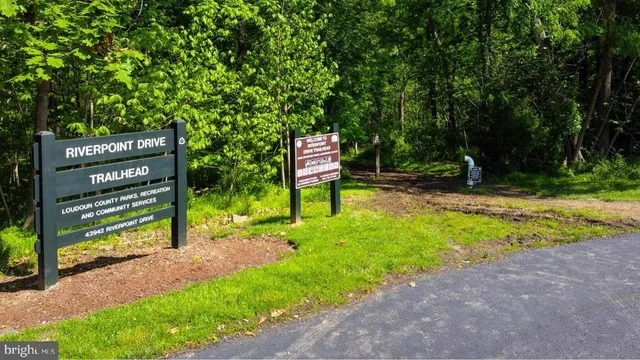 $1,299,000 | 18771 Kipheart Drive, Leesburg, VA 20176