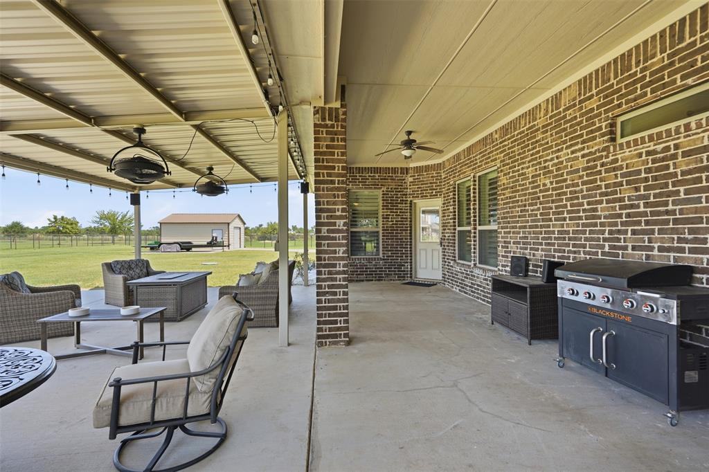 205 Lavender Road Springtown, TX 76082 - Photo 31 of 40 Gallery Image 31