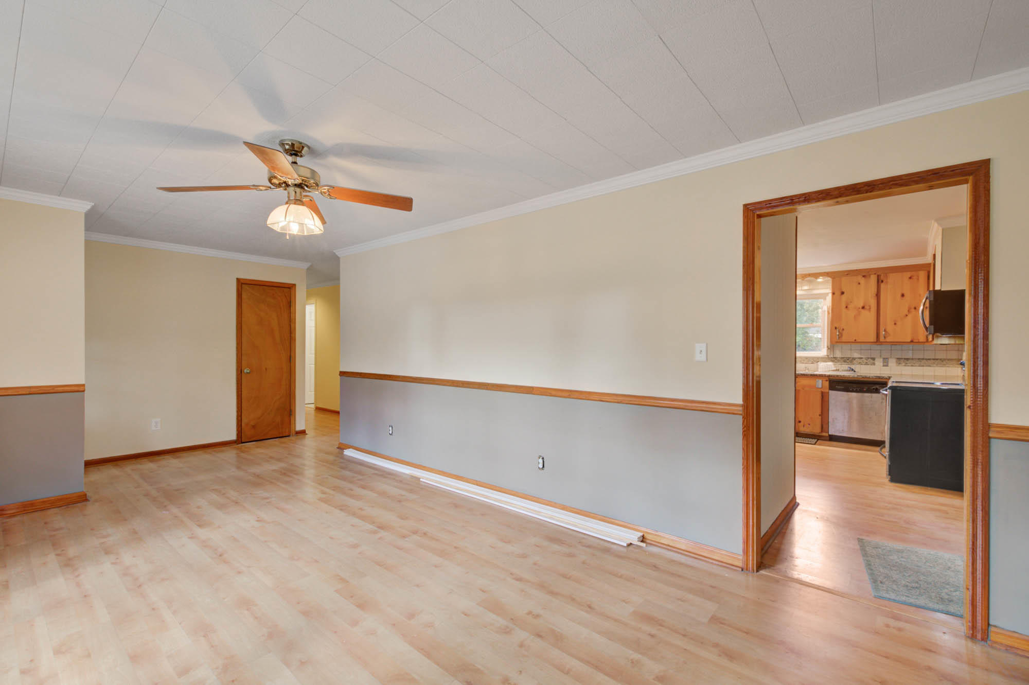 9698 Jamison Road Ladson, SC 29456 - Photo 13 of 23 9698 Miles Jamison (13)