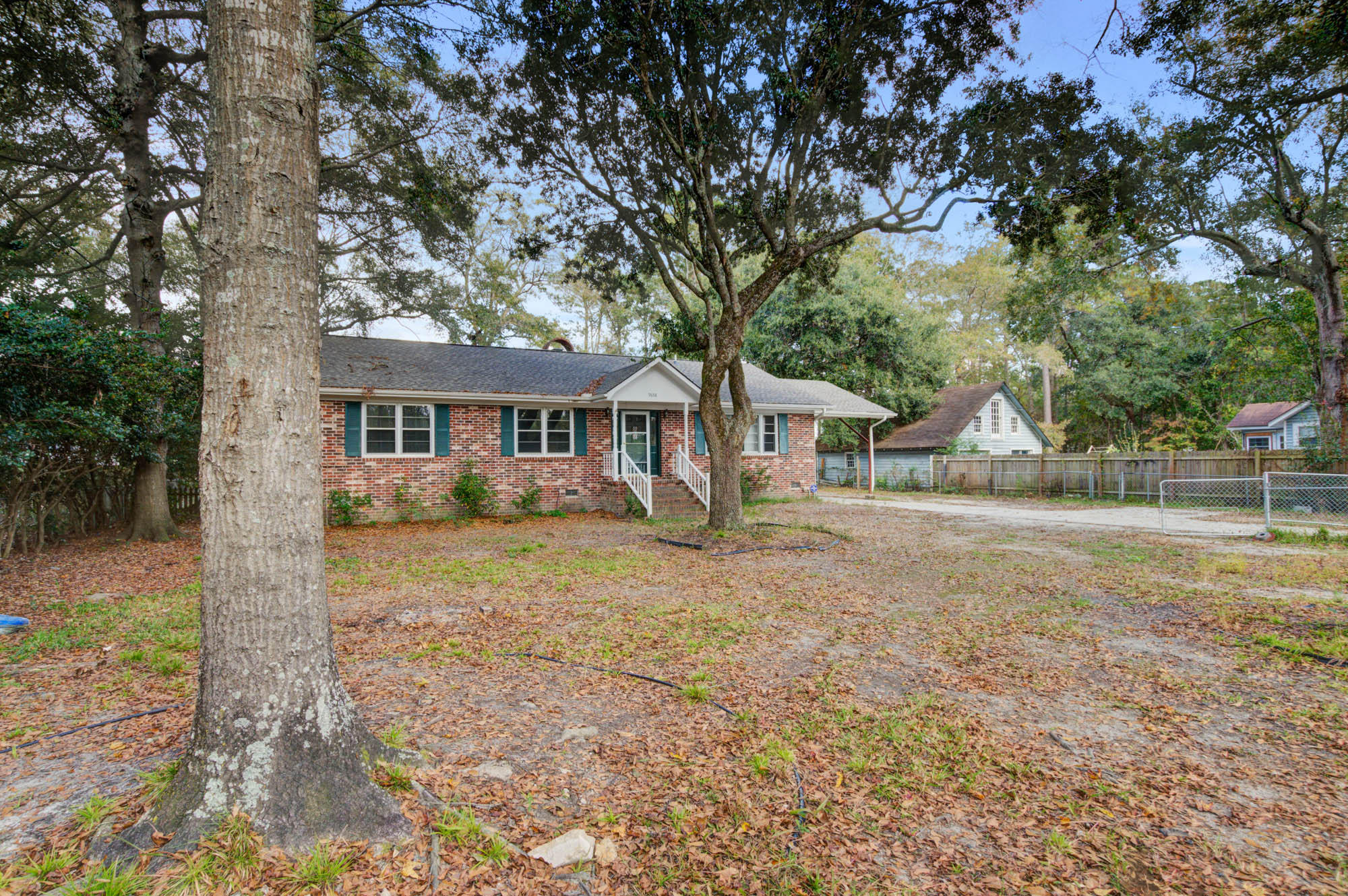 9698 Jamison Road Ladson, SC 29456 - Photo 3 of 23 9698 Miles Jamison (3)