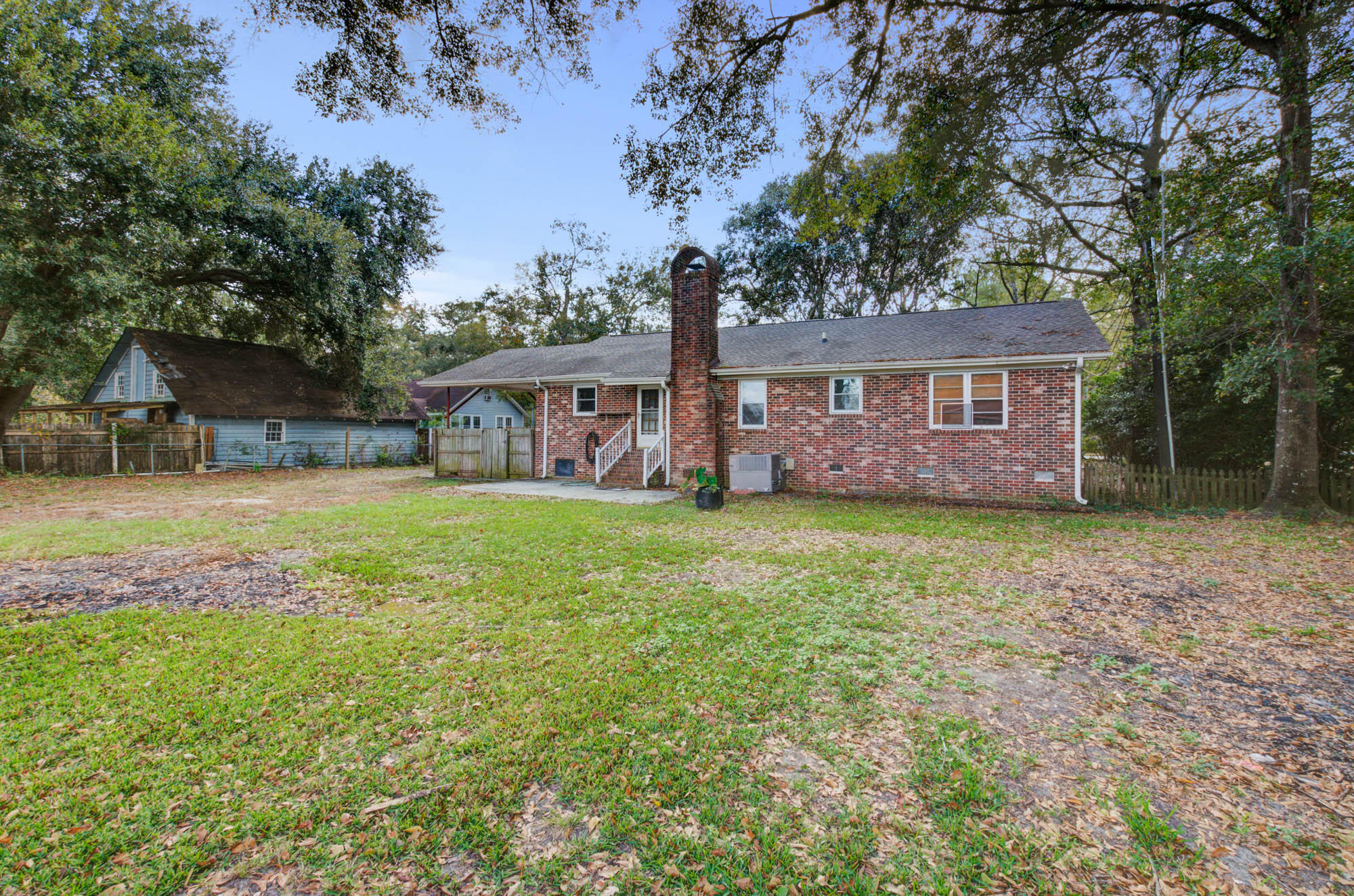 9698 Jamison Road Ladson, SC 29456 - Photo 7 of 23 9698 Miles Jamison (7)