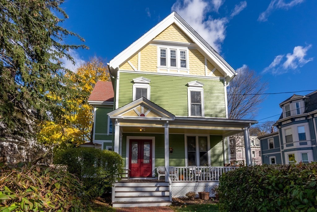11 Gorham Avenue Brookline, MA 02445 - Photo 3 of 32 a front view of a house with garden