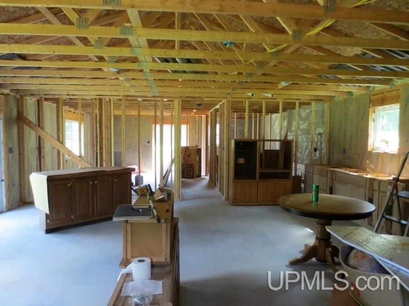 W361 County Road North Niagara, WI 54151 - Photo 3 of 13 Gallery Image 3