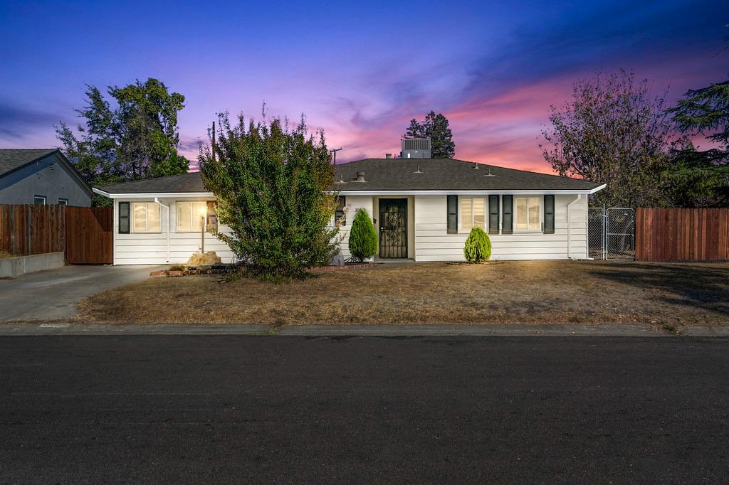 1000 Hampton Road Sacramento, CA 95864 - Photo 1 of 1 Gallery Image 1