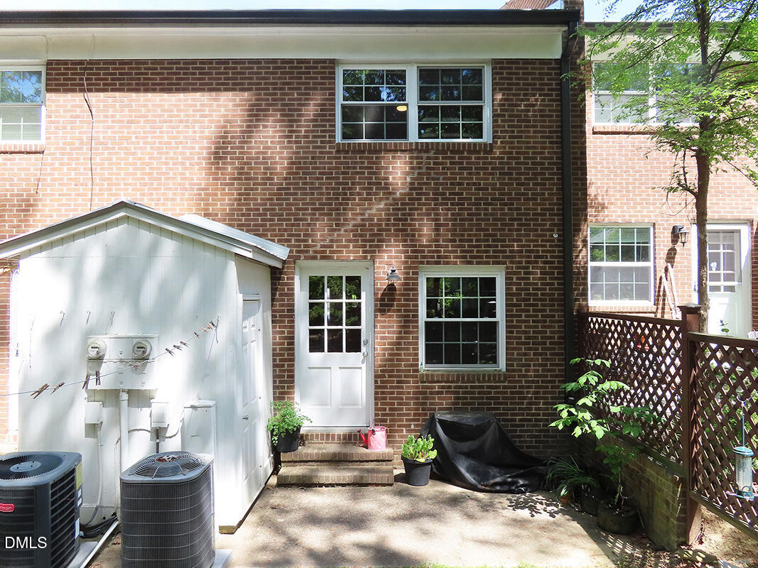 400 Davie Road, Unit 48 Carrboro, NC 27510 - Photo 10 of 14 rear view