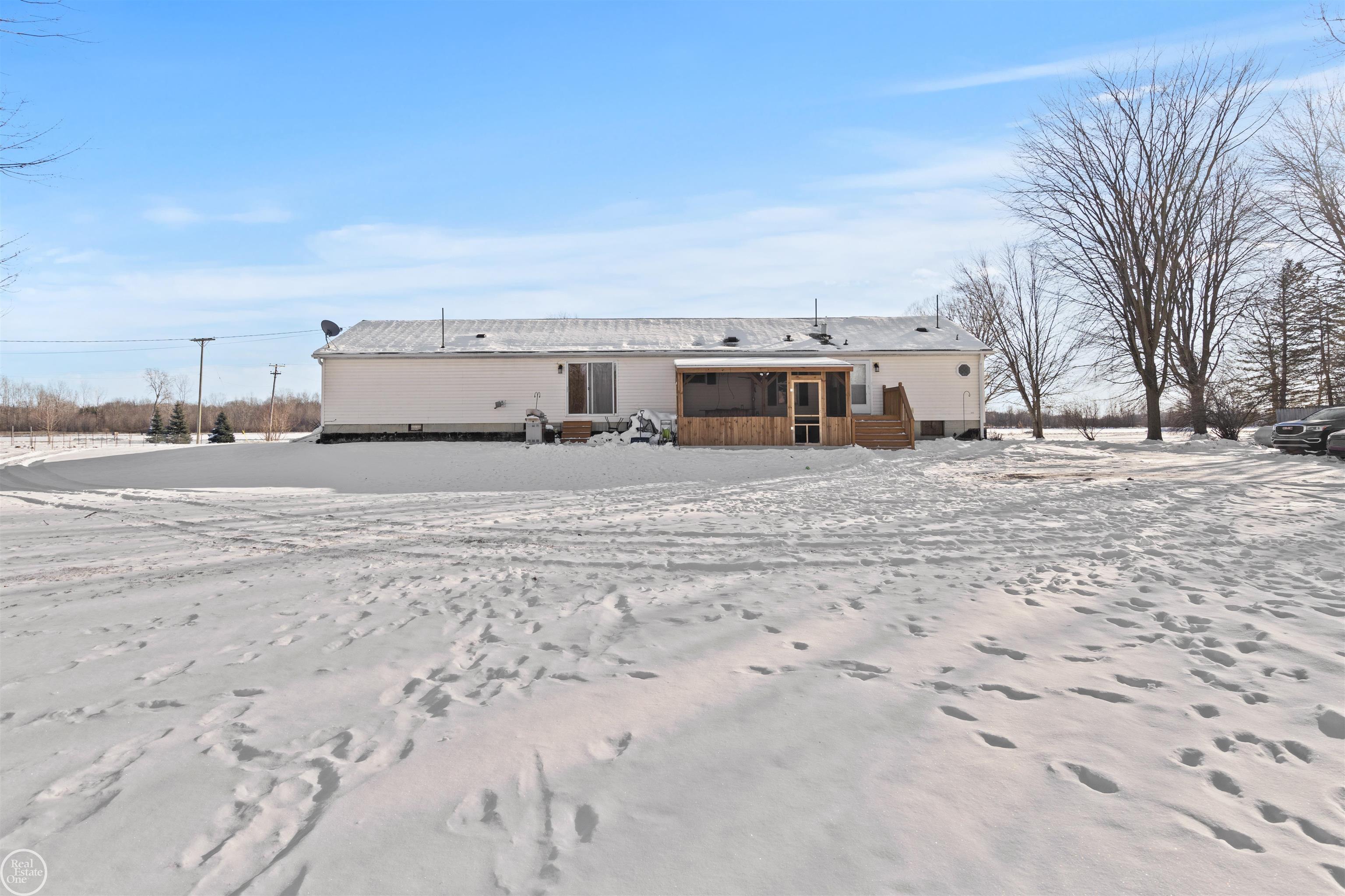 7900 Yager Road Goodells, MI 48027 - Photo 5 of 30