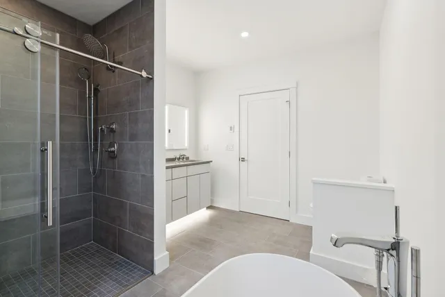 $1,395,000 | 130 Morning Street, Unit 3A, Portland, ME 04101