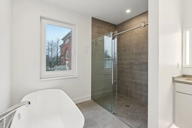 $1,275,000 | 130 Morning Street, Unit 3A, Portland, ME 04101