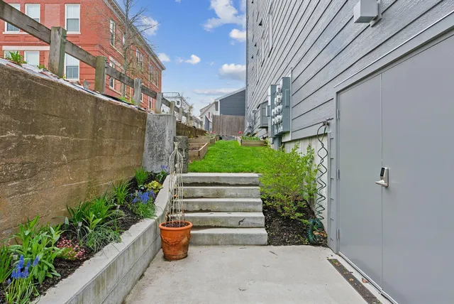 $1,275,000 | 130 Morning Street, Unit 3A, Portland, ME 04101