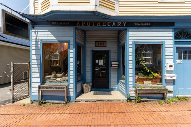 $1,395,000 | 130 Morning Street, Unit 3A, Portland, ME 04101